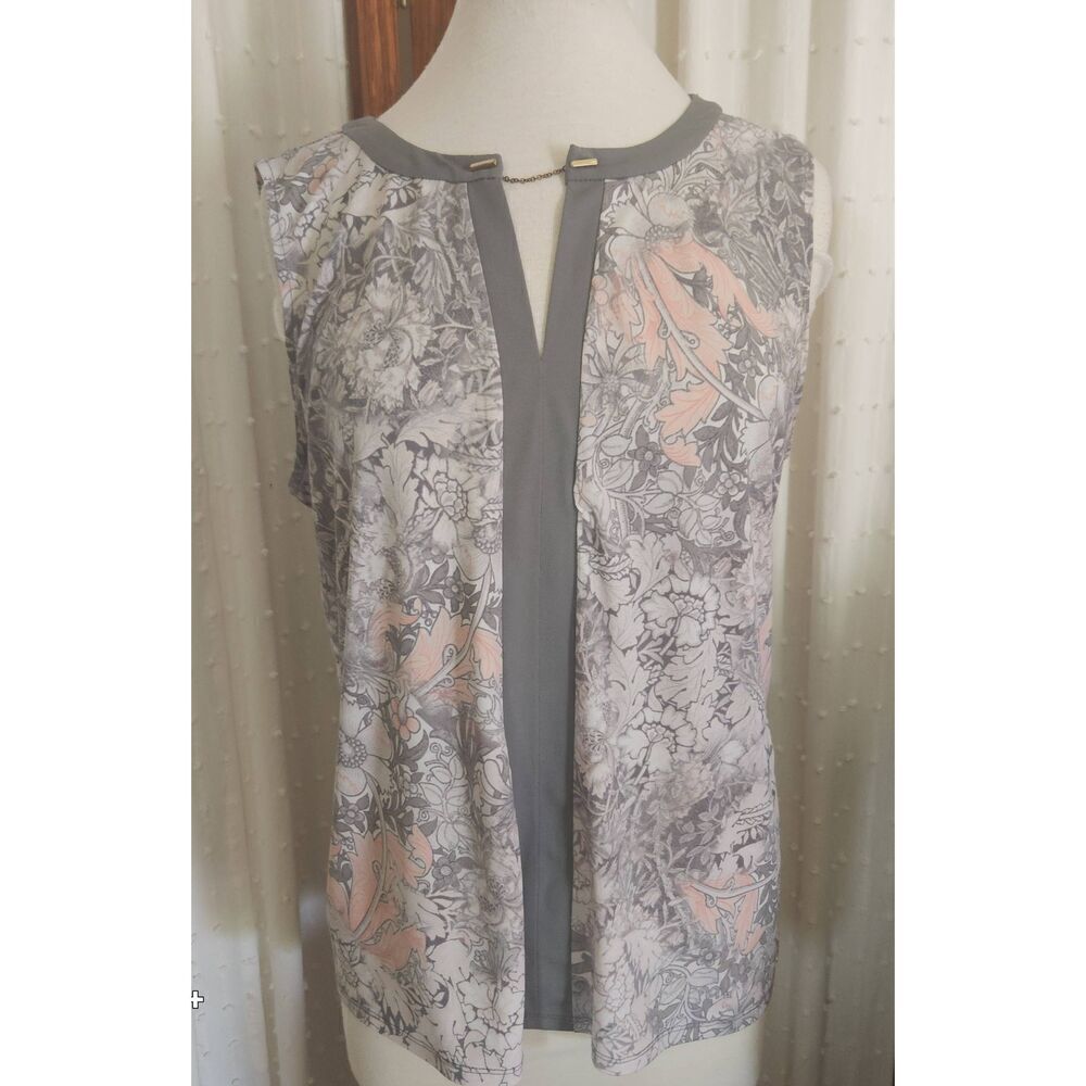 F12 Tahari pale gray and pink patterned sleeveless blouse